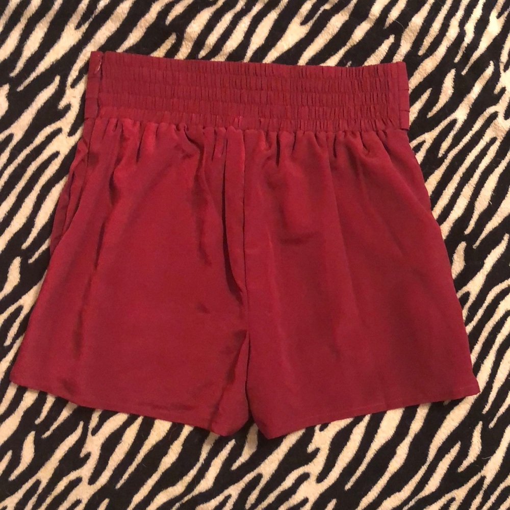 Shorts - Picture 3 of 3